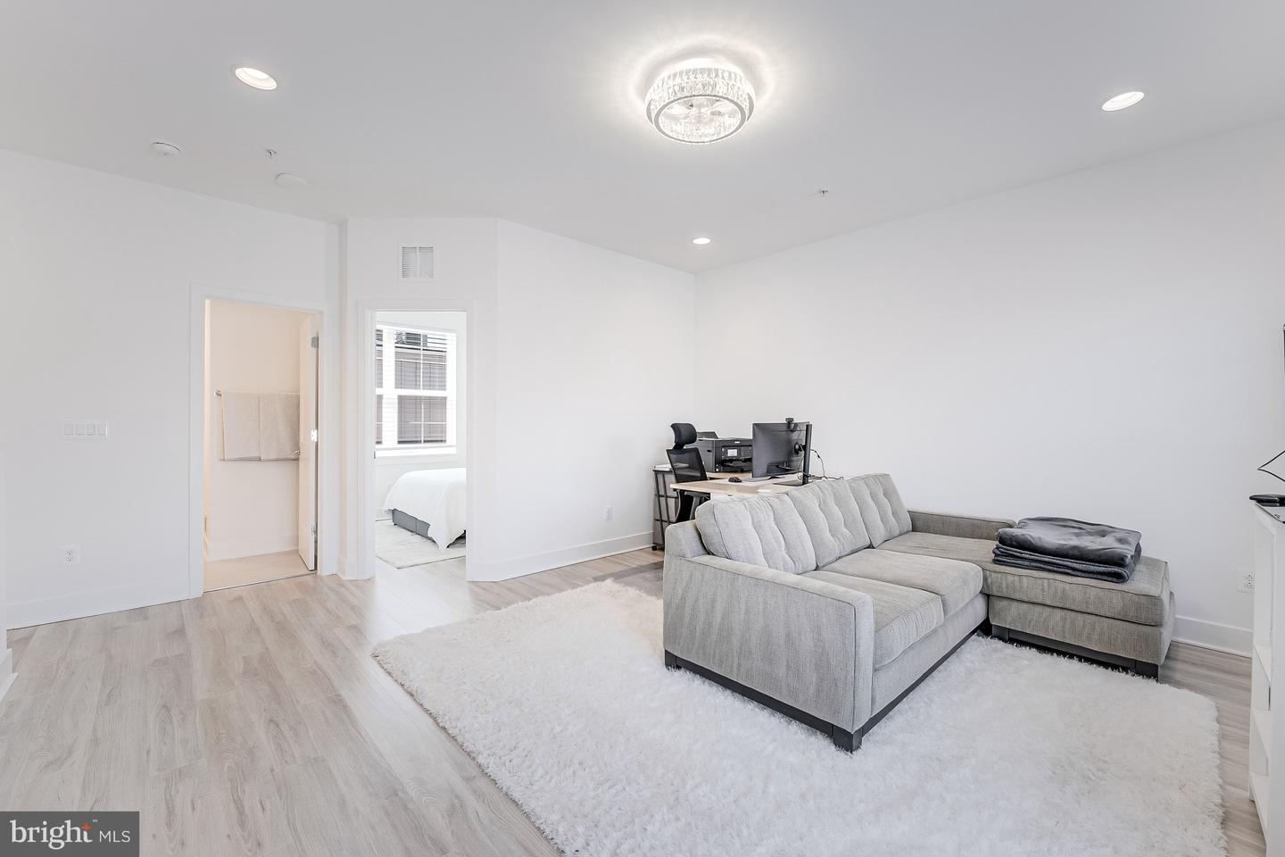 7397 BLADE DR, FALLS CHURCH, Virginia 22042, 5 Bedrooms Bedrooms, ,3 BathroomsBathrooms,Residential,For sale,7397 BLADE DR,VAFX2288748 MLS # VAFX2288748