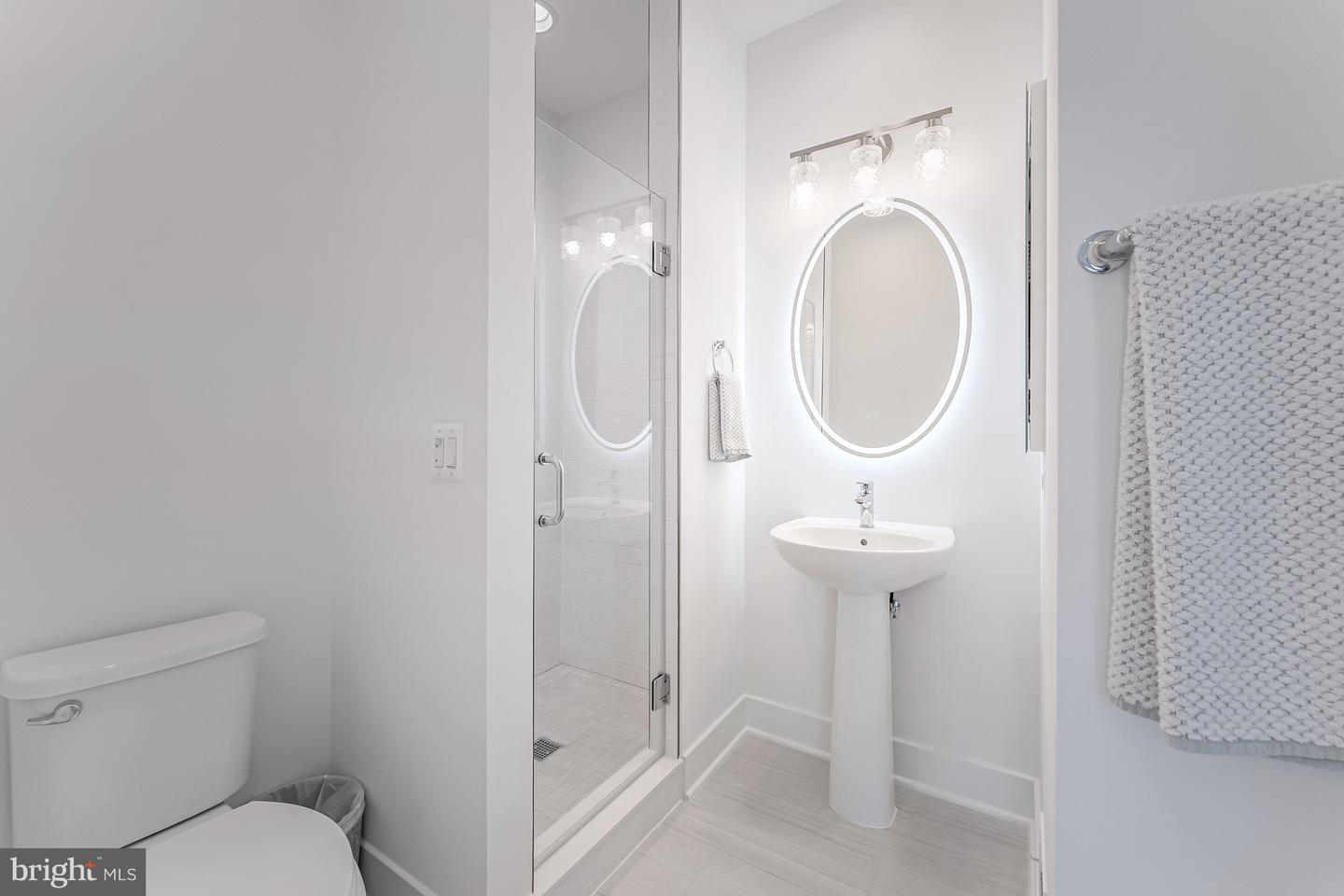 7397 BLADE DR, FALLS CHURCH, Virginia 22042, 5 Bedrooms Bedrooms, ,3 BathroomsBathrooms,Residential,For sale,7397 BLADE DR,VAFX2288748 MLS # VAFX2288748