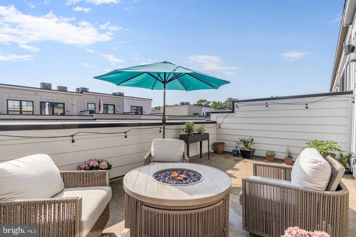 7397 BLADE DR, FALLS CHURCH, Virginia 22042, 5 Bedrooms Bedrooms, ,3 BathroomsBathrooms,Residential,For sale,7397 BLADE DR,VAFX2288748 MLS # VAFX2288748