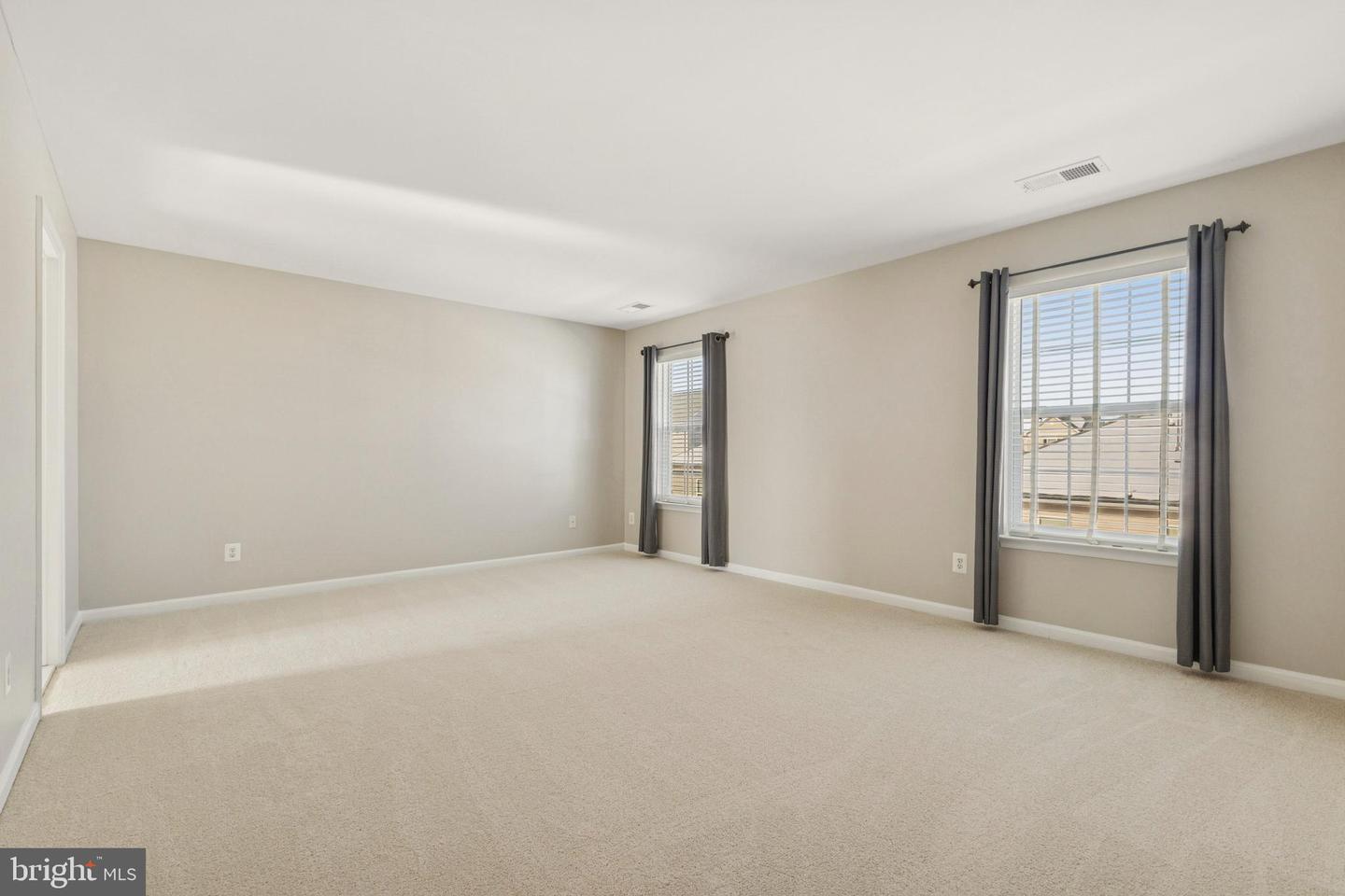 2178 FORSYTHIA DR, CULPEPER, Virginia 22701, 3 Bedrooms Bedrooms, ,3 BathroomsBathrooms,Residential,For sale,2178 FORSYTHIA DR,VACU2012598 MLS # VACU2012598