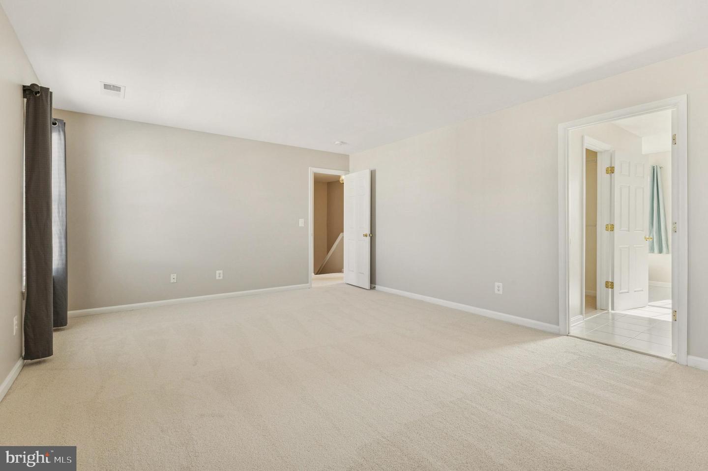 2178 FORSYTHIA DR, CULPEPER, Virginia 22701, 3 Bedrooms Bedrooms, ,3 BathroomsBathrooms,Residential,For sale,2178 FORSYTHIA DR,VACU2012598 MLS # VACU2012598