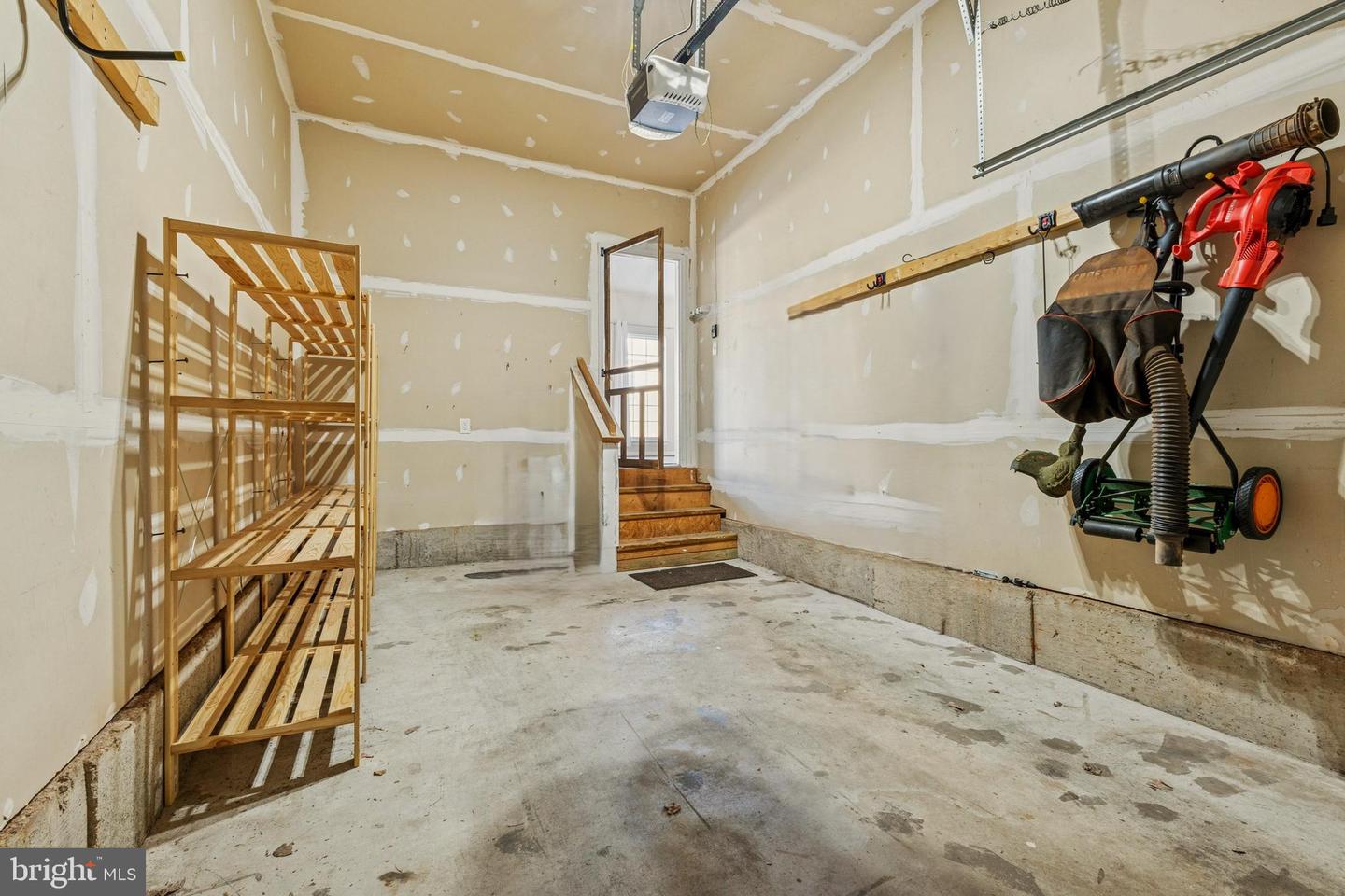 2178 FORSYTHIA DR, CULPEPER, Virginia 22701, 3 Bedrooms Bedrooms, ,3 BathroomsBathrooms,Residential,For sale,2178 FORSYTHIA DR,VACU2012598 MLS # VACU2012598