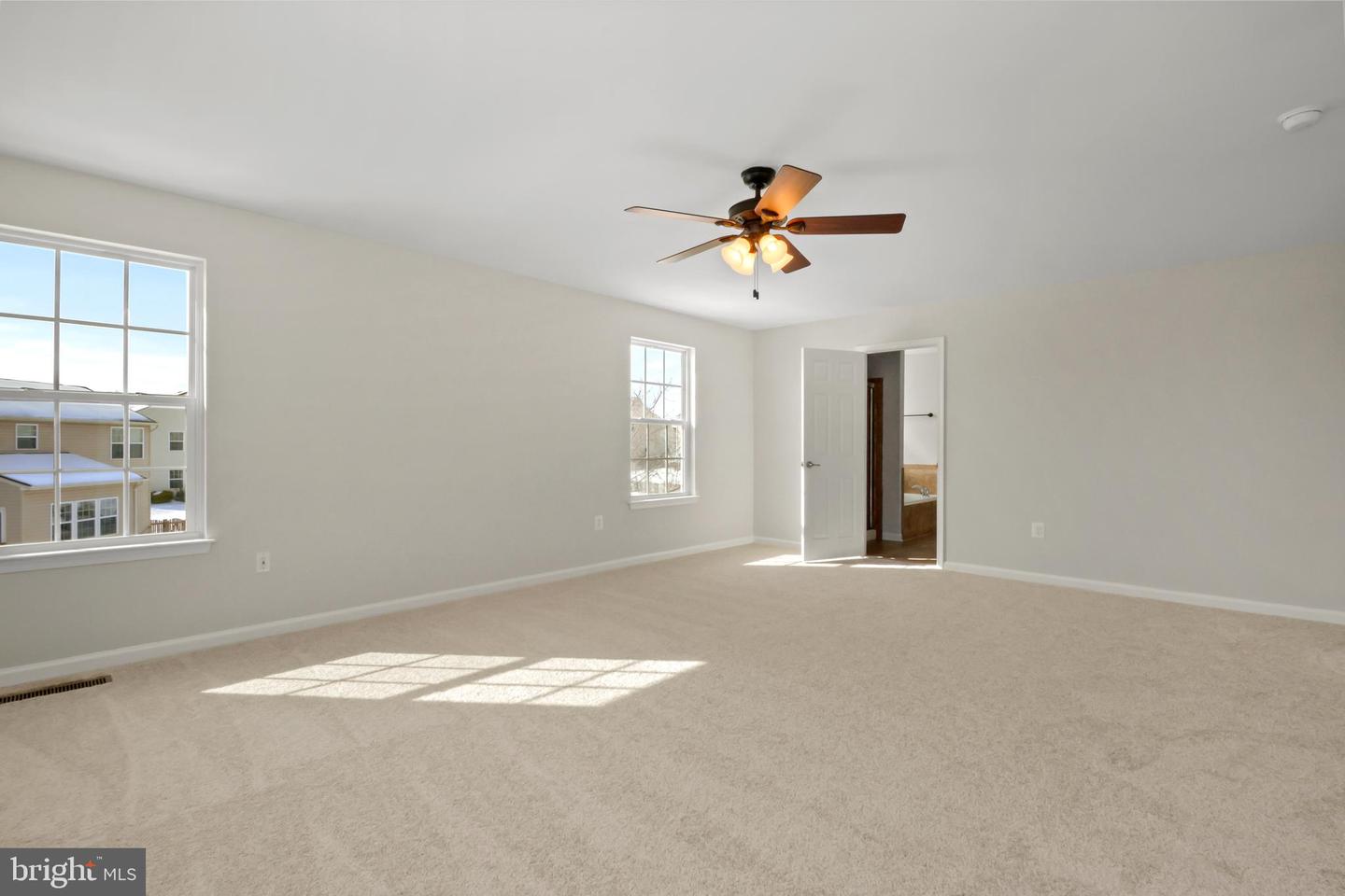 20 MANORWOOD DR, FREDERICKSBURG, Virginia 22406, 4 Bedrooms Bedrooms, ,2 BathroomsBathrooms,Residential,For sale,20 MANORWOOD DR,VAST2045684 MLS # VAST2045684