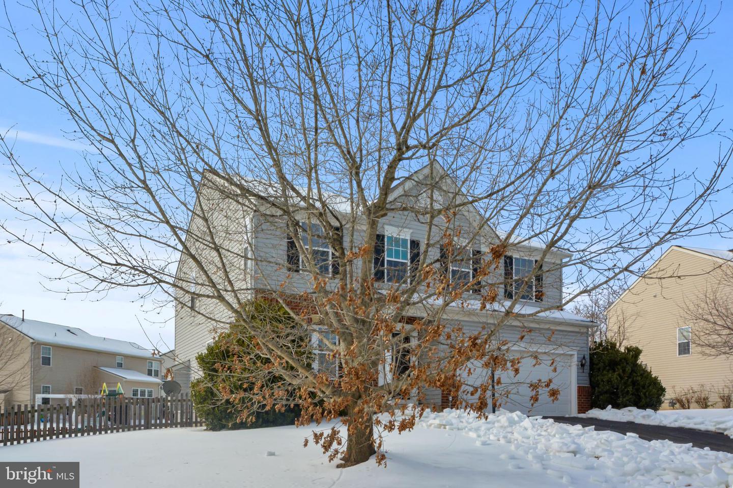 20 MANORWOOD DR, FREDERICKSBURG, Virginia 22406, 4 Bedrooms Bedrooms, ,2 BathroomsBathrooms,Residential,For sale,20 MANORWOOD DR,VAST2045684 MLS # VAST2045684