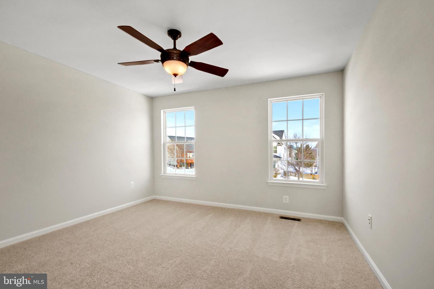 20 MANORWOOD DR, FREDERICKSBURG, Virginia 22406, 4 Bedrooms Bedrooms, ,2 BathroomsBathrooms,Residential,For sale,20 MANORWOOD DR,VAST2045684 MLS # VAST2045684