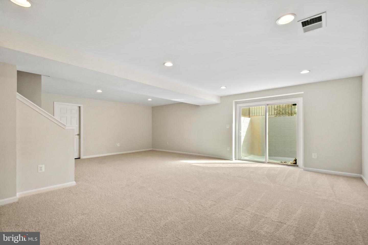 20 MANORWOOD DR, FREDERICKSBURG, Virginia 22406, 4 Bedrooms Bedrooms, ,2 BathroomsBathrooms,Residential,For sale,20 MANORWOOD DR,VAST2045684 MLS # VAST2045684