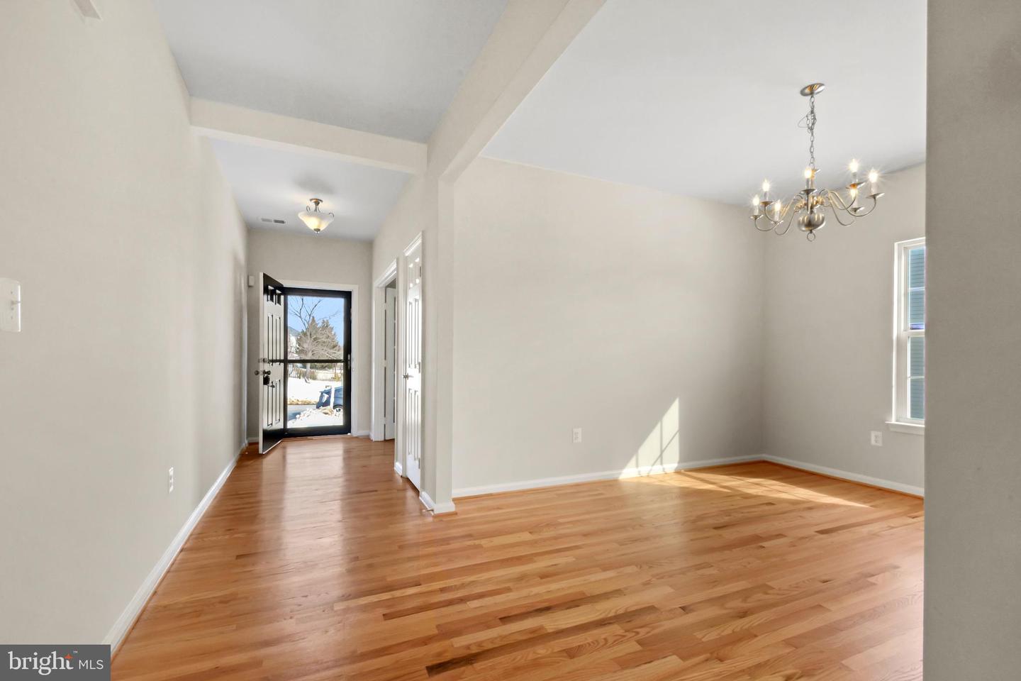 20 MANORWOOD DR, FREDERICKSBURG, Virginia 22406, 4 Bedrooms Bedrooms, ,2 BathroomsBathrooms,Residential,For sale,20 MANORWOOD DR,VAST2045684 MLS # VAST2045684