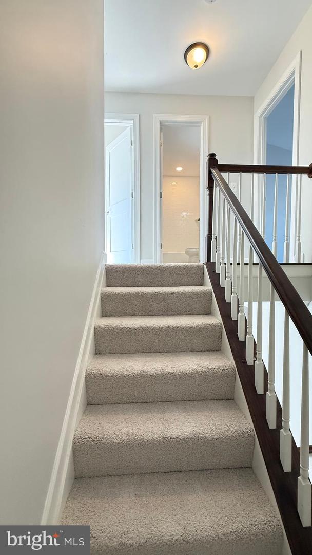 8036 TREVOR PL, VIENNA, Virginia 22182, 3 Bedrooms Bedrooms, ,2 BathroomsBathrooms,Residential,For sale,8036 TREVOR PL,VAFX2288600 MLS # VAFX2288600