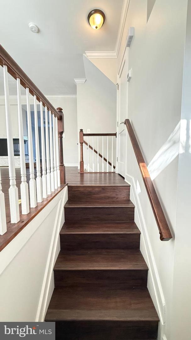 8036 TREVOR PL, VIENNA, Virginia 22182, 3 Bedrooms Bedrooms, ,2 BathroomsBathrooms,Residential,For sale,8036 TREVOR PL,VAFX2288600 MLS # VAFX2288600