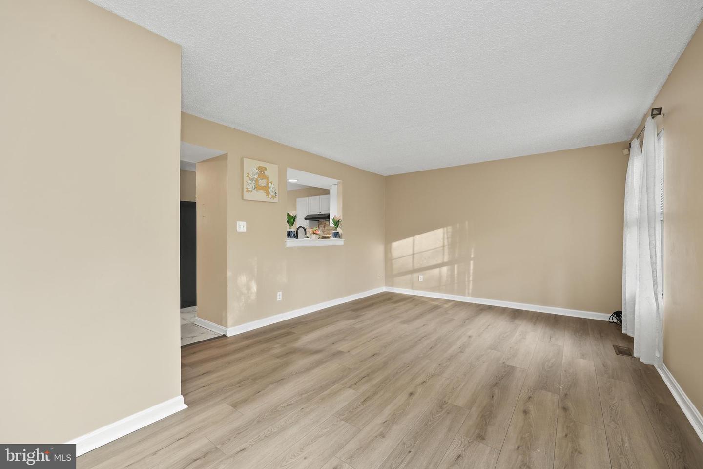 607 KNOLLWOOD CT, STAFFORD, Virginia 22554, 3 Bedrooms Bedrooms, 7 Rooms Rooms,3 BathroomsBathrooms,Residential,For sale,607 KNOLLWOOD CT,VAST2045666 MLS # VAST2045666