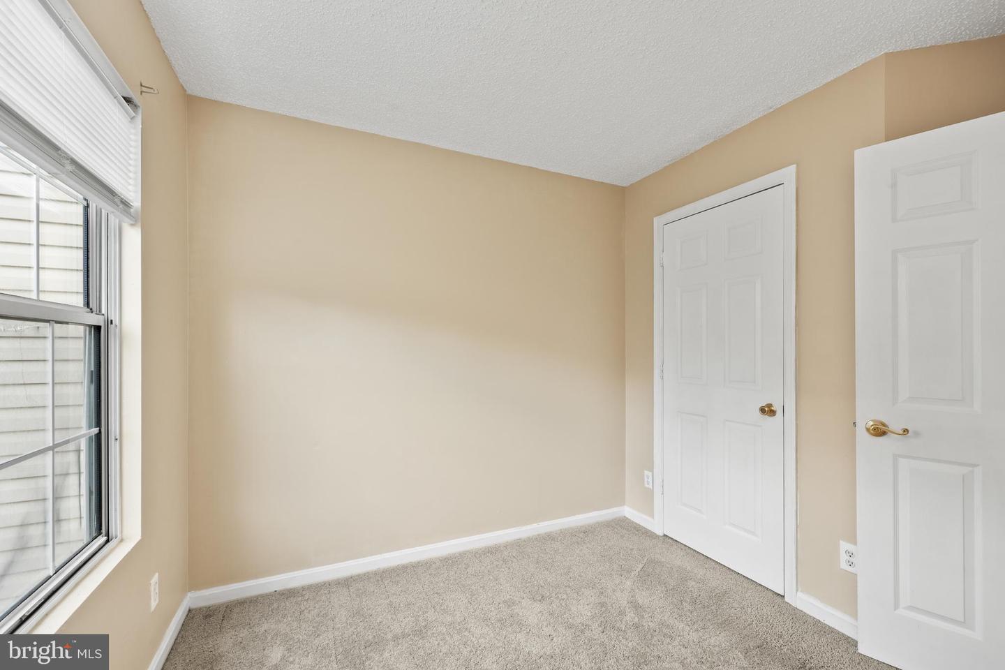 607 KNOLLWOOD CT, STAFFORD, Virginia 22554, 3 Bedrooms Bedrooms, 7 Rooms Rooms,3 BathroomsBathrooms,Residential,For sale,607 KNOLLWOOD CT,VAST2045666 MLS # VAST2045666