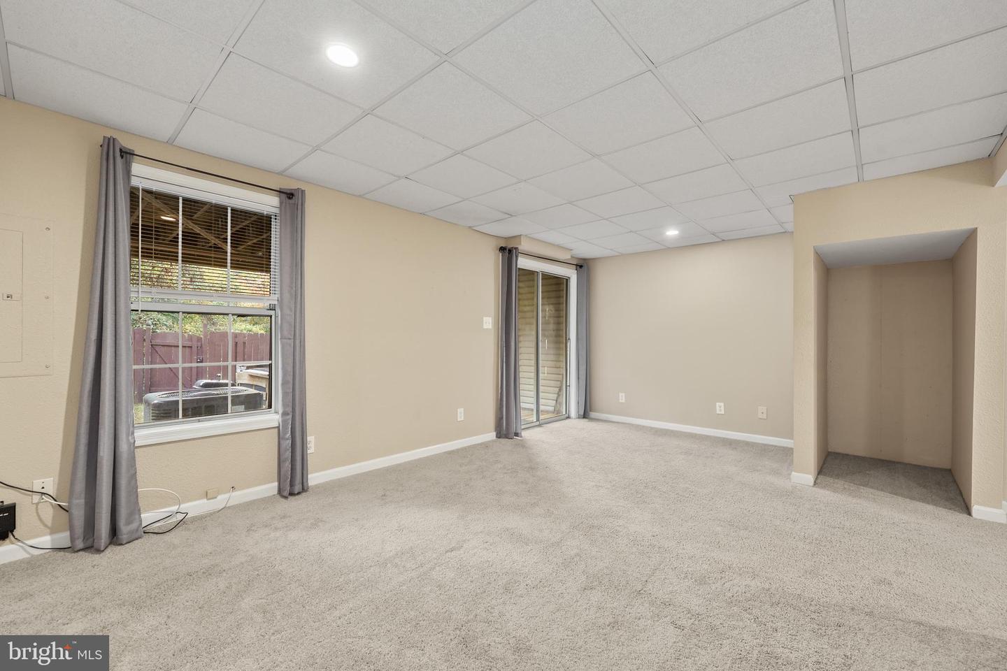 607 KNOLLWOOD CT, STAFFORD, Virginia 22554, 3 Bedrooms Bedrooms, 7 Rooms Rooms,3 BathroomsBathrooms,Residential,For sale,607 KNOLLWOOD CT,VAST2045666 MLS # VAST2045666