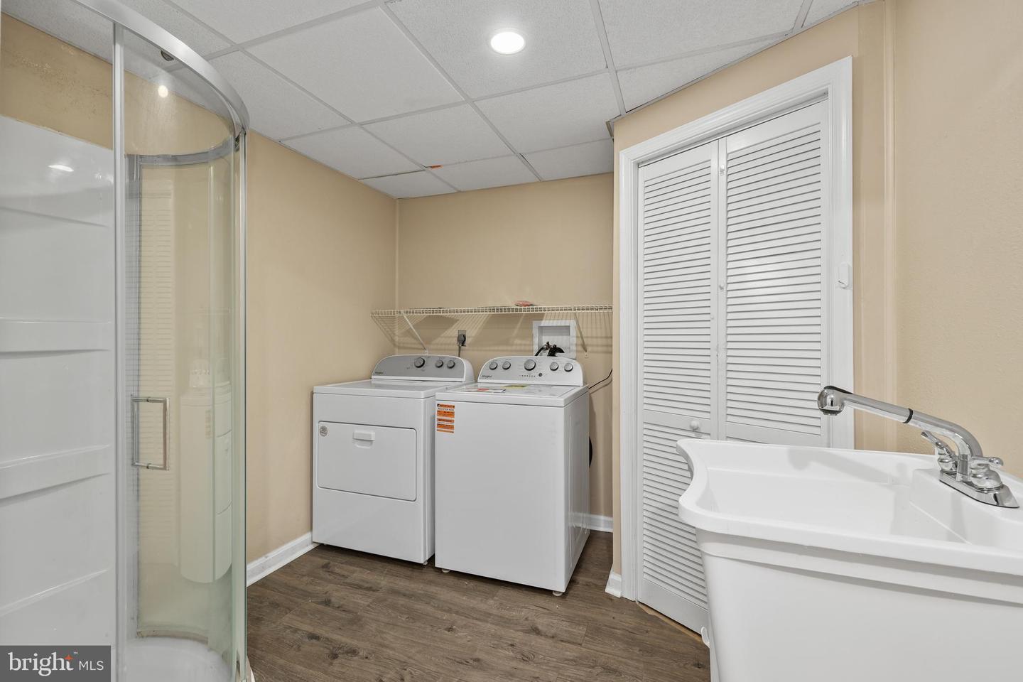 607 KNOLLWOOD CT, STAFFORD, Virginia 22554, 3 Bedrooms Bedrooms, 7 Rooms Rooms,3 BathroomsBathrooms,Residential,For sale,607 KNOLLWOOD CT,VAST2045666 MLS # VAST2045666