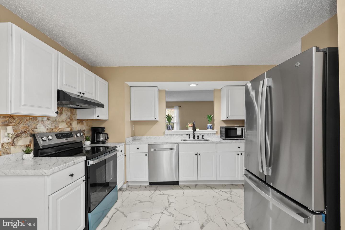 607 KNOLLWOOD CT, STAFFORD, Virginia 22554, 3 Bedrooms Bedrooms, 7 Rooms Rooms,3 BathroomsBathrooms,Residential,For sale,607 KNOLLWOOD CT,VAST2045666 MLS # VAST2045666