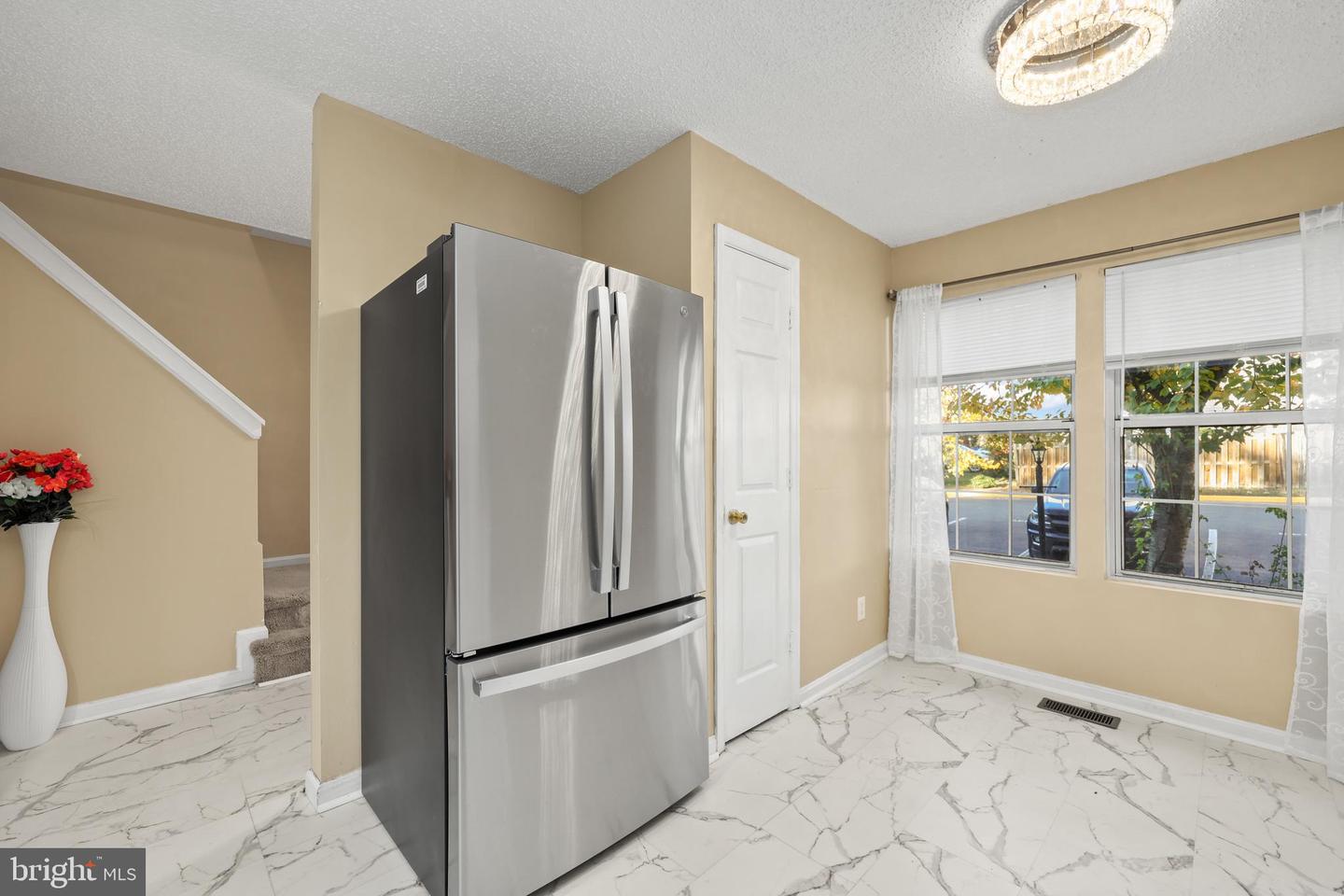 607 KNOLLWOOD CT, STAFFORD, Virginia 22554, 3 Bedrooms Bedrooms, 7 Rooms Rooms,3 BathroomsBathrooms,Residential,For sale,607 KNOLLWOOD CT,VAST2045666 MLS # VAST2045666