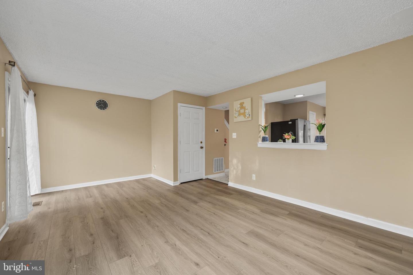 607 KNOLLWOOD CT, STAFFORD, Virginia 22554, 3 Bedrooms Bedrooms, 7 Rooms Rooms,3 BathroomsBathrooms,Residential,For sale,607 KNOLLWOOD CT,VAST2045666 MLS # VAST2045666