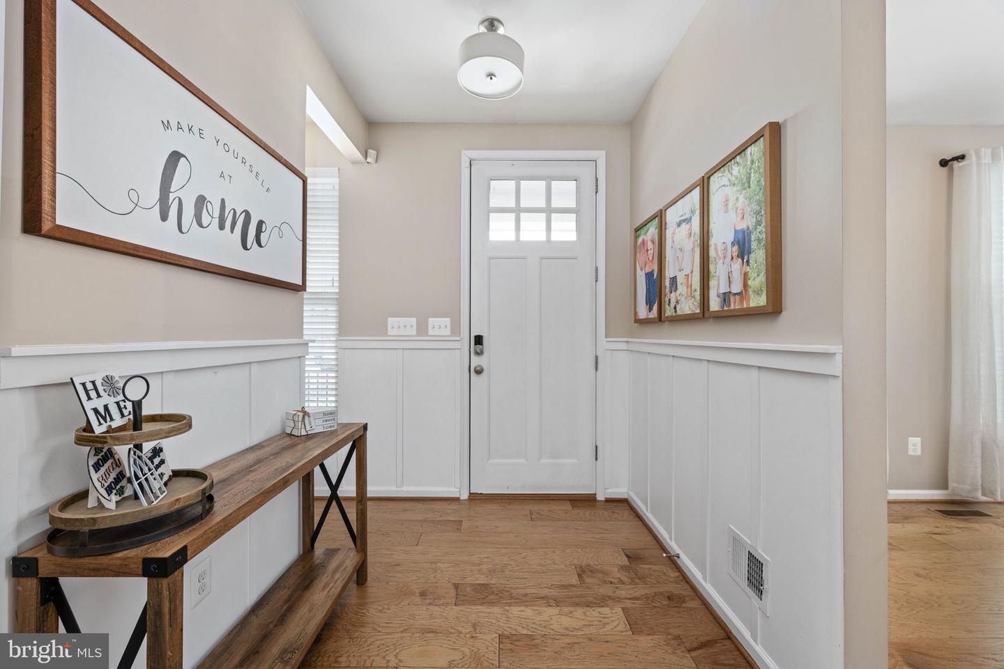 568 COASTAL AVE, STAFFORD, Virginia 22554, 4 Bedrooms Bedrooms, ,3 BathroomsBathrooms,Residential,For sale,568 COASTAL AVE,VAST2045670 MLS # VAST2045670