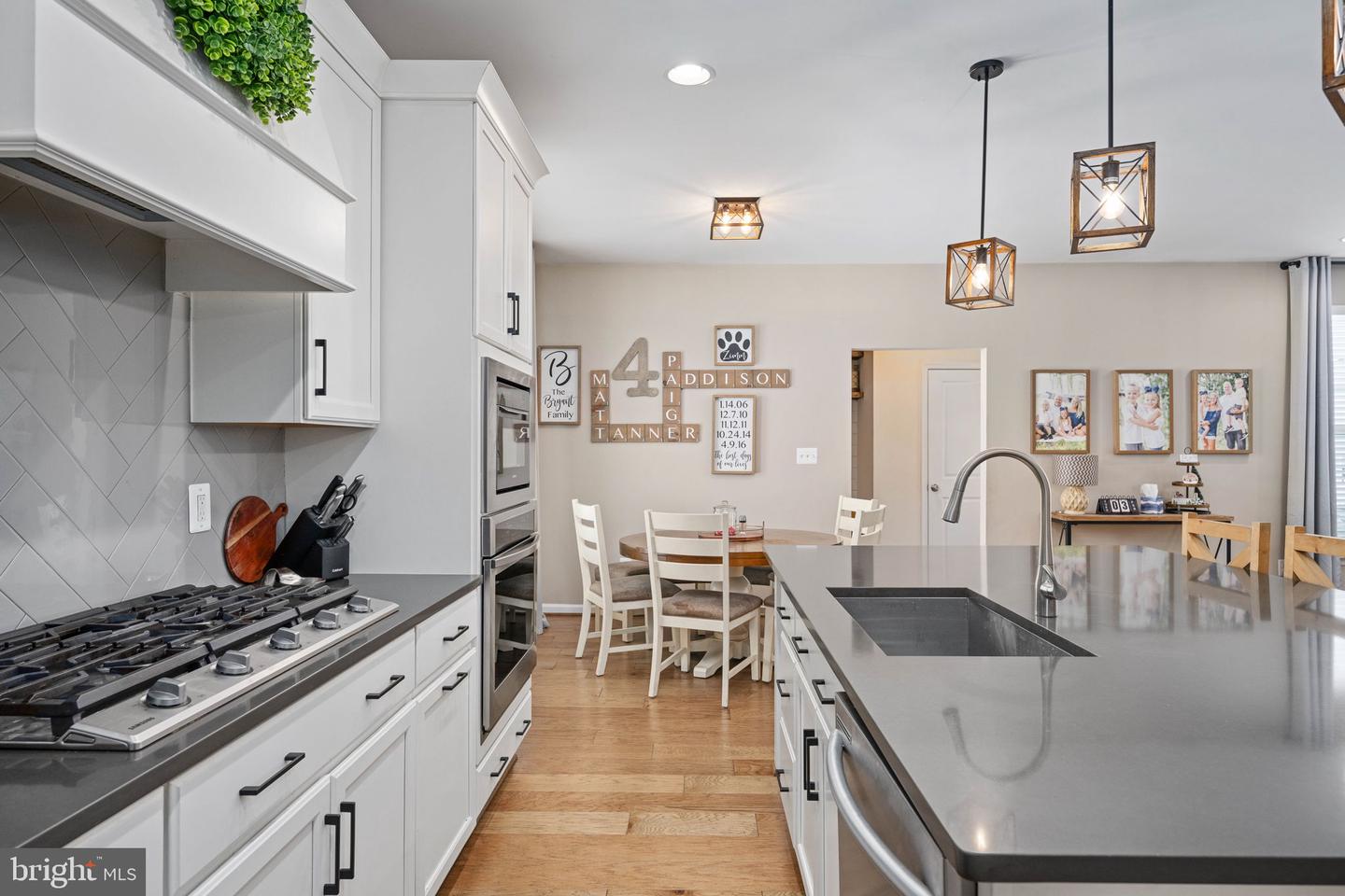 568 COASTAL AVE, STAFFORD, Virginia 22554, 4 Bedrooms Bedrooms, ,3 BathroomsBathrooms,Residential,For sale,568 COASTAL AVE,VAST2045670 MLS # VAST2045670