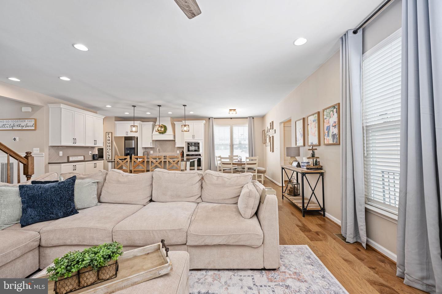 568 COASTAL AVE, STAFFORD, Virginia 22554, 4 Bedrooms Bedrooms, ,3 BathroomsBathrooms,Residential,For sale,568 COASTAL AVE,VAST2045670 MLS # VAST2045670