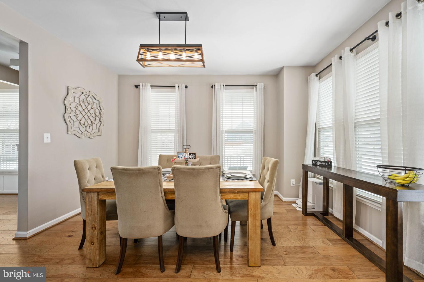 568 COASTAL AVE, STAFFORD, Virginia 22554, 4 Bedrooms Bedrooms, ,3 BathroomsBathrooms,Residential,For sale,568 COASTAL AVE,VAST2045670 MLS # VAST2045670