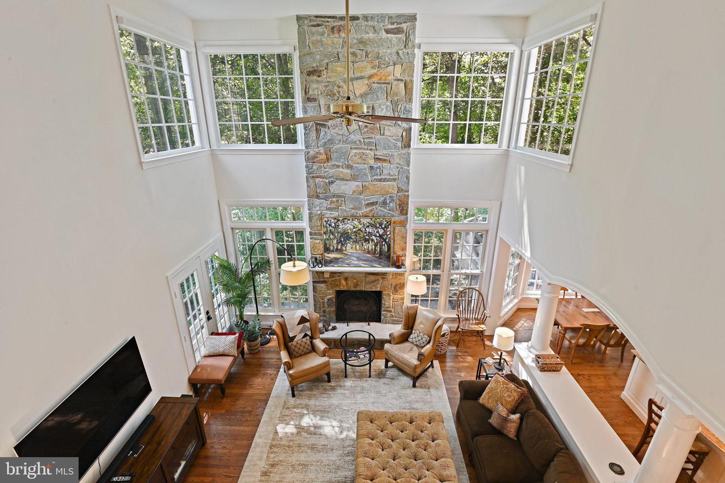 1832 FOXSTONE DR, VIENNA, Virginia 22182, 6 Bedrooms Bedrooms, ,5 BathroomsBathrooms,Residential,For sale,1832 FOXSTONE DR,VAFX2288676 MLS # VAFX2288676