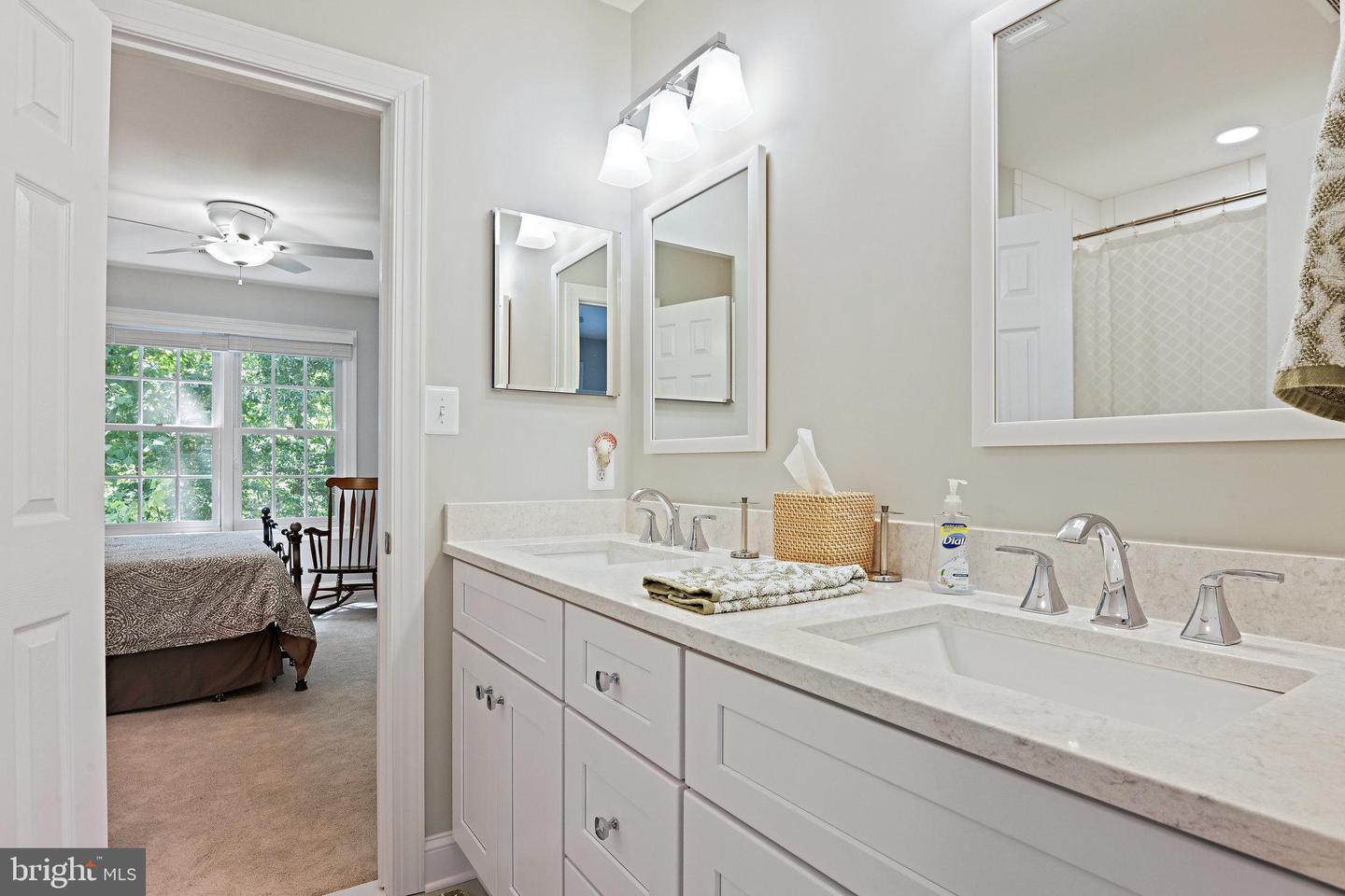 1832 FOXSTONE DR, VIENNA, Virginia 22182, 6 Bedrooms Bedrooms, ,5 BathroomsBathrooms,Residential,For sale,1832 FOXSTONE DR,VAFX2288676 MLS # VAFX2288676