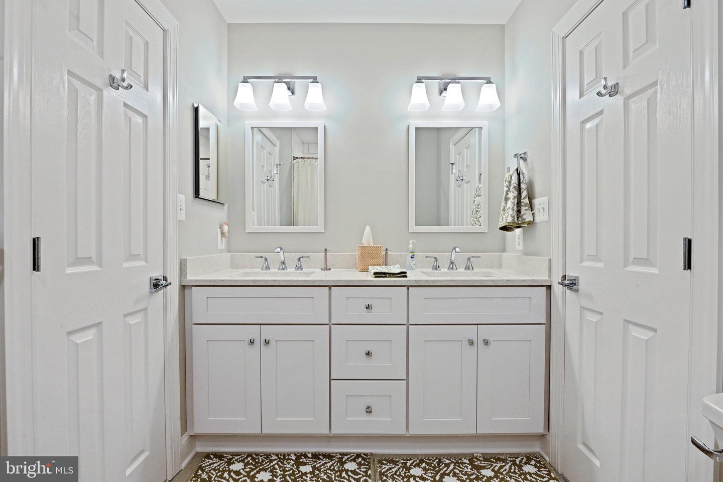 1832 FOXSTONE DR, VIENNA, Virginia 22182, 6 Bedrooms Bedrooms, ,5 BathroomsBathrooms,Residential,For sale,1832 FOXSTONE DR,VAFX2288676 MLS # VAFX2288676