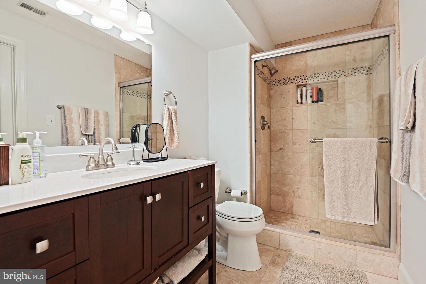 1832 FOXSTONE DR, VIENNA, Virginia 22182, 6 Bedrooms Bedrooms, ,5 BathroomsBathrooms,Residential,For sale,1832 FOXSTONE DR,VAFX2288676 MLS # VAFX2288676