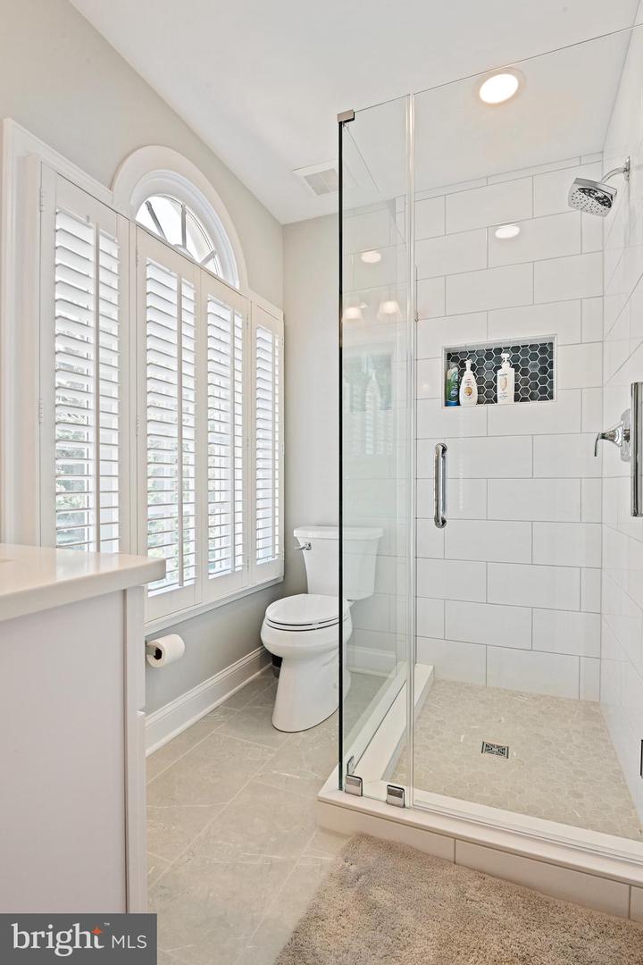 1832 FOXSTONE DR, VIENNA, Virginia 22182, 6 Bedrooms Bedrooms, ,5 BathroomsBathrooms,Residential,For sale,1832 FOXSTONE DR,VAFX2288676 MLS # VAFX2288676