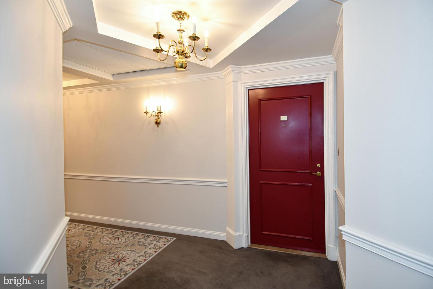 1250 S WASHINGTON ST #816, ALEXANDRIA, Virginia 22314, 2 Bedrooms Bedrooms, ,2 BathroomsBathrooms,Residential,For sale,1250 S WASHINGTON ST #816,VAAX2053734 MLS # VAAX2053734