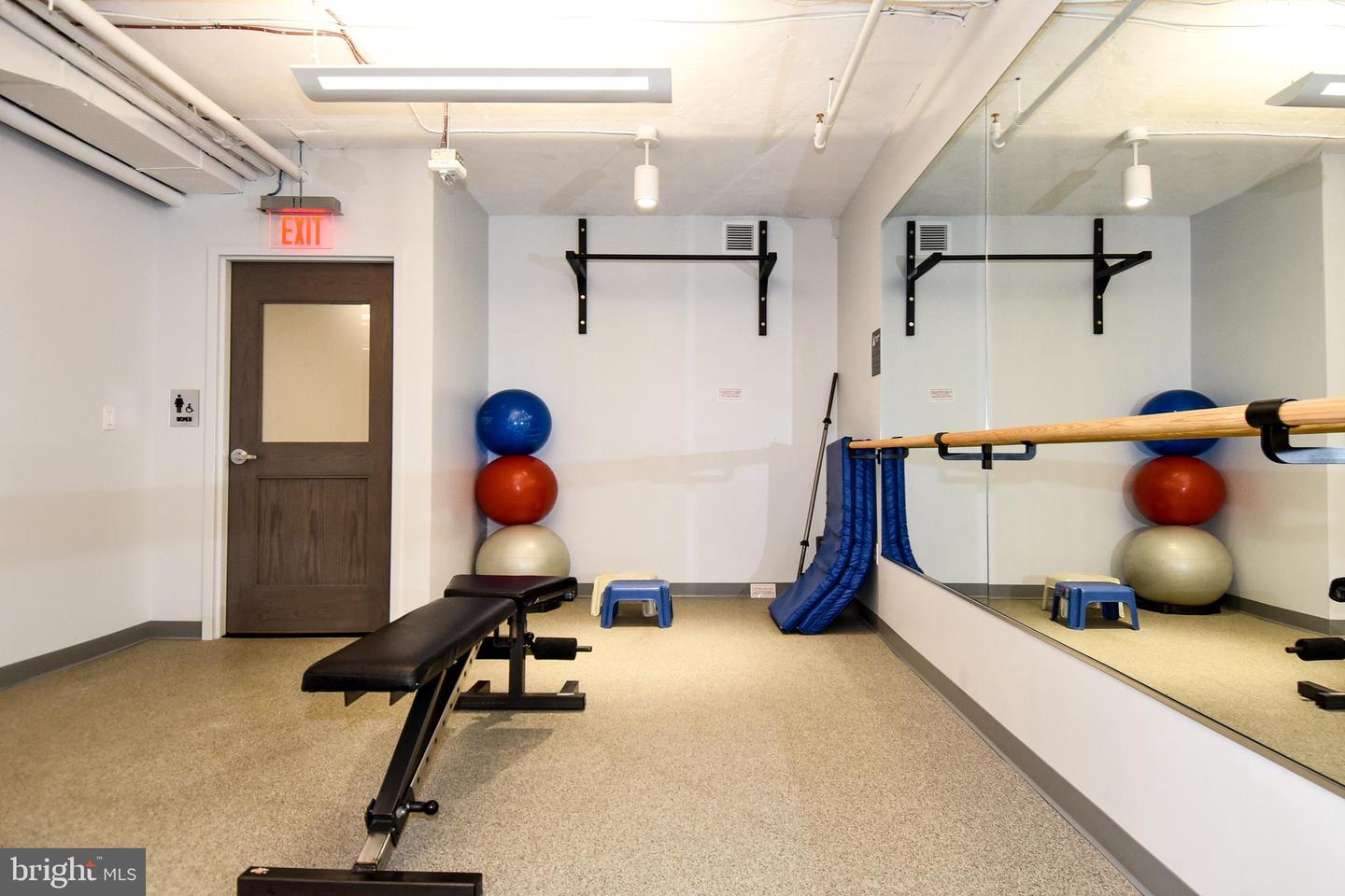 1250 S WASHINGTON ST #816, ALEXANDRIA, Virginia 22314, 2 Bedrooms Bedrooms, ,2 BathroomsBathrooms,Residential,For sale,1250 S WASHINGTON ST #816,VAAX2053734 MLS # VAAX2053734