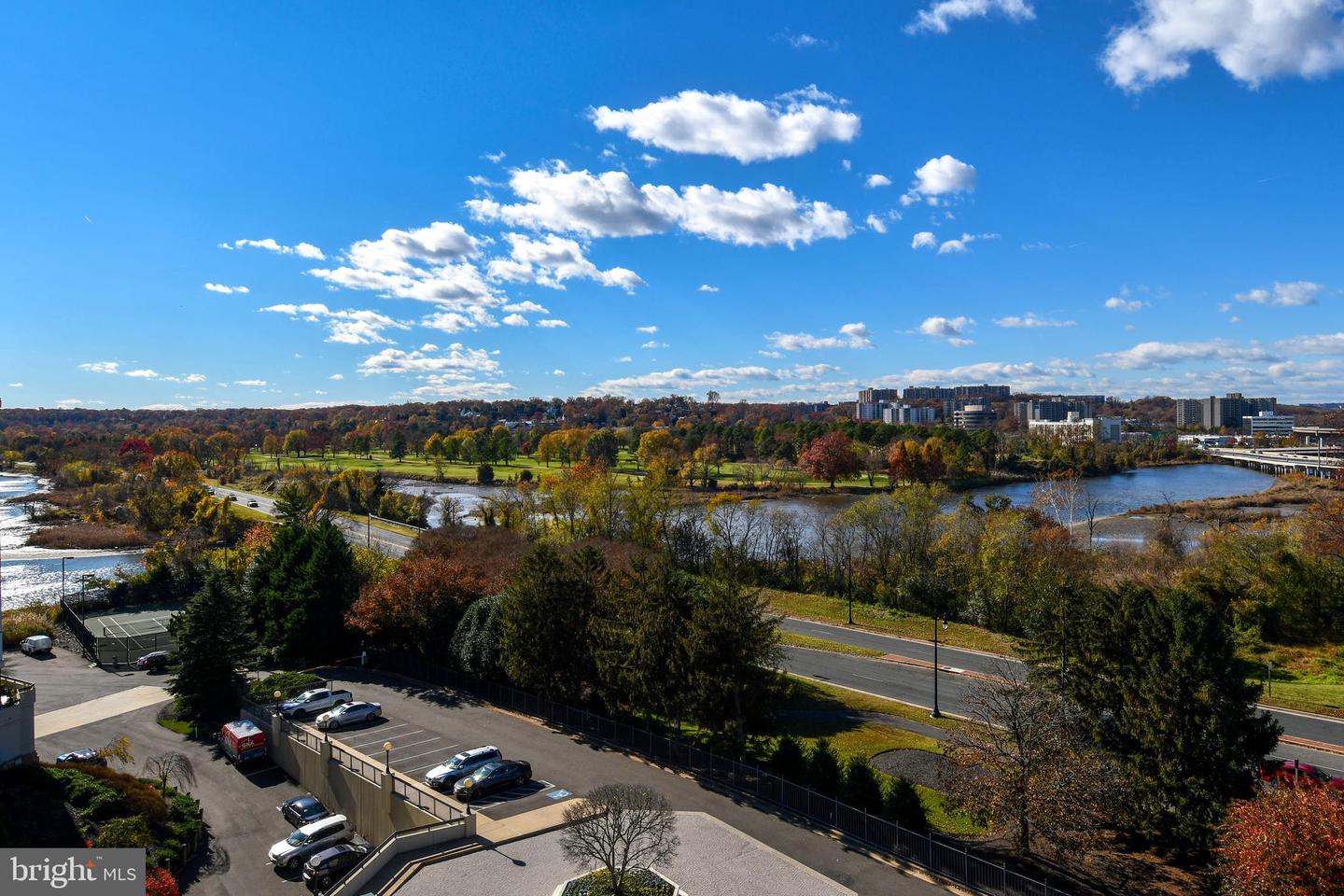 1250 S WASHINGTON ST #816, ALEXANDRIA, Virginia 22314, 2 Bedrooms Bedrooms, ,2 BathroomsBathrooms,Residential,For sale,1250 S WASHINGTON ST #816,VAAX2053734 MLS # VAAX2053734