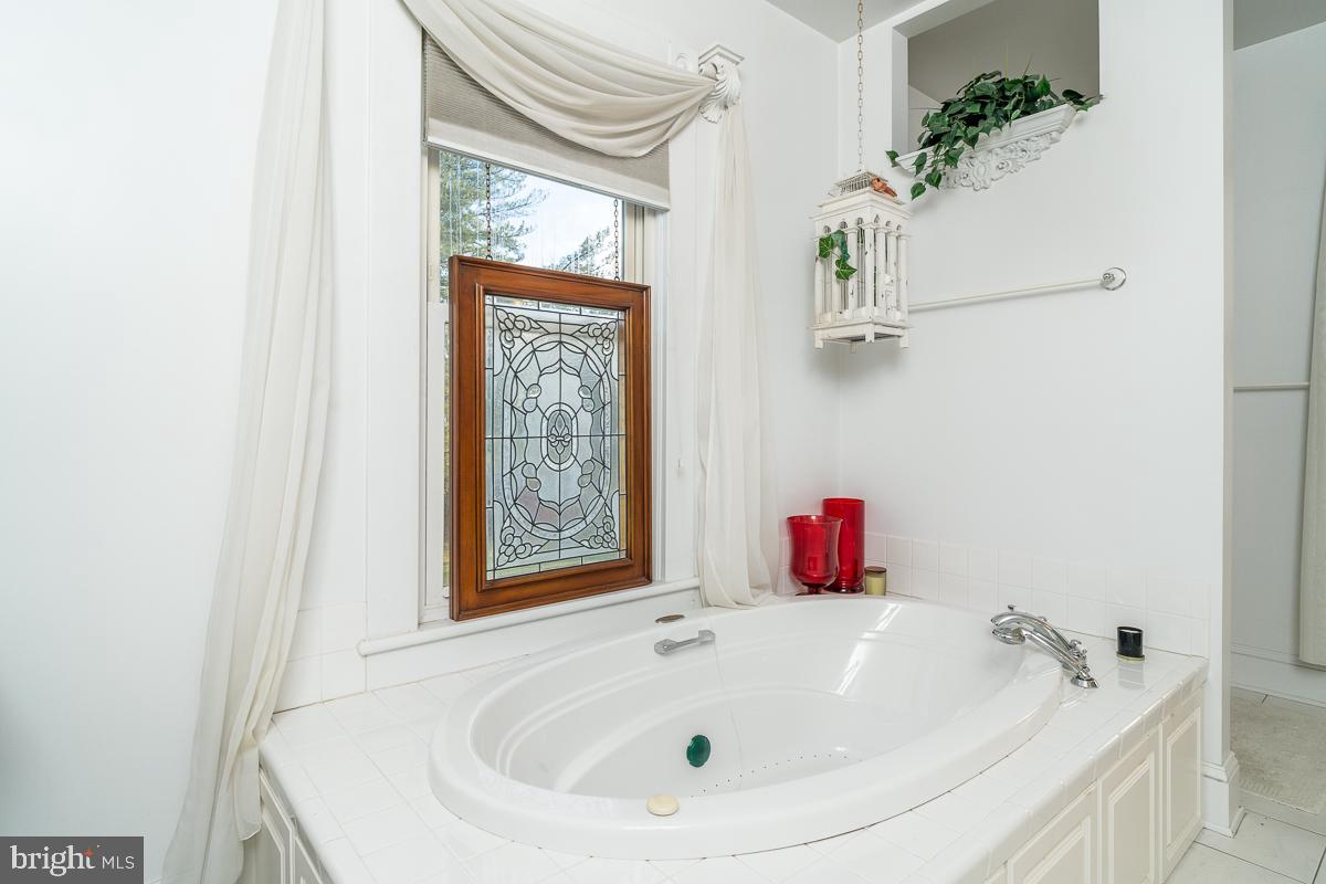 187 HOUFF, WEYERS CAVE, Virginia 24486, 5 Bedrooms Bedrooms, 18 Rooms Rooms,3 BathroomsBathrooms,Residential,For sale,187 HOUFF,VAAG2002738 MLS # VAAG2002738