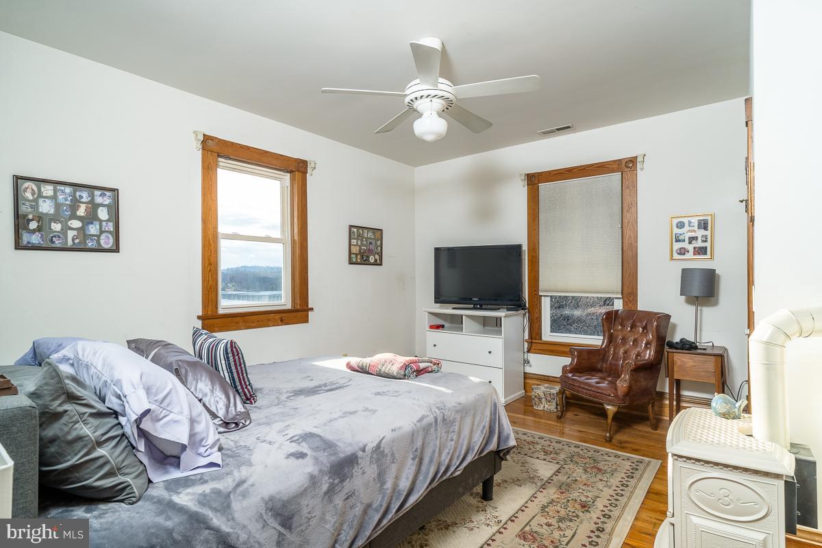 187 HOUFF, WEYERS CAVE, Virginia 24486, 5 Bedrooms Bedrooms, 18 Rooms Rooms,3 BathroomsBathrooms,Residential,For sale,187 HOUFF,VAAG2002738 MLS # VAAG2002738