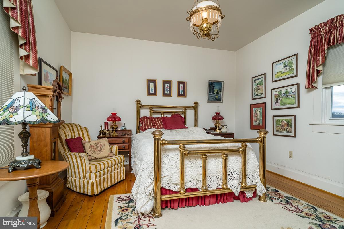 187 HOUFF, WEYERS CAVE, Virginia 24486, 5 Bedrooms Bedrooms, 18 Rooms Rooms,3 BathroomsBathrooms,Residential,For sale,187 HOUFF,VAAG2002738 MLS # VAAG2002738