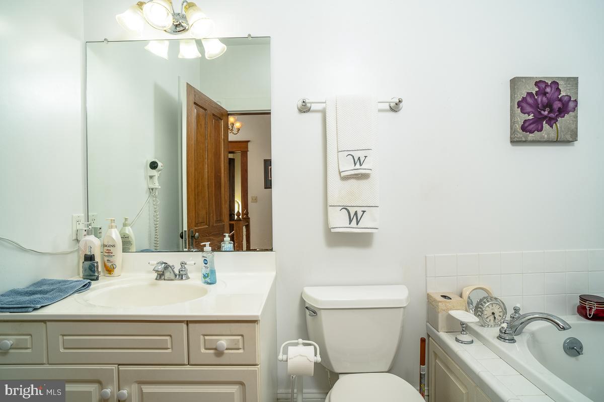 187 HOUFF, WEYERS CAVE, Virginia 24486, 5 Bedrooms Bedrooms, 18 Rooms Rooms,3 BathroomsBathrooms,Residential,For sale,187 HOUFF,VAAG2002738 MLS # VAAG2002738