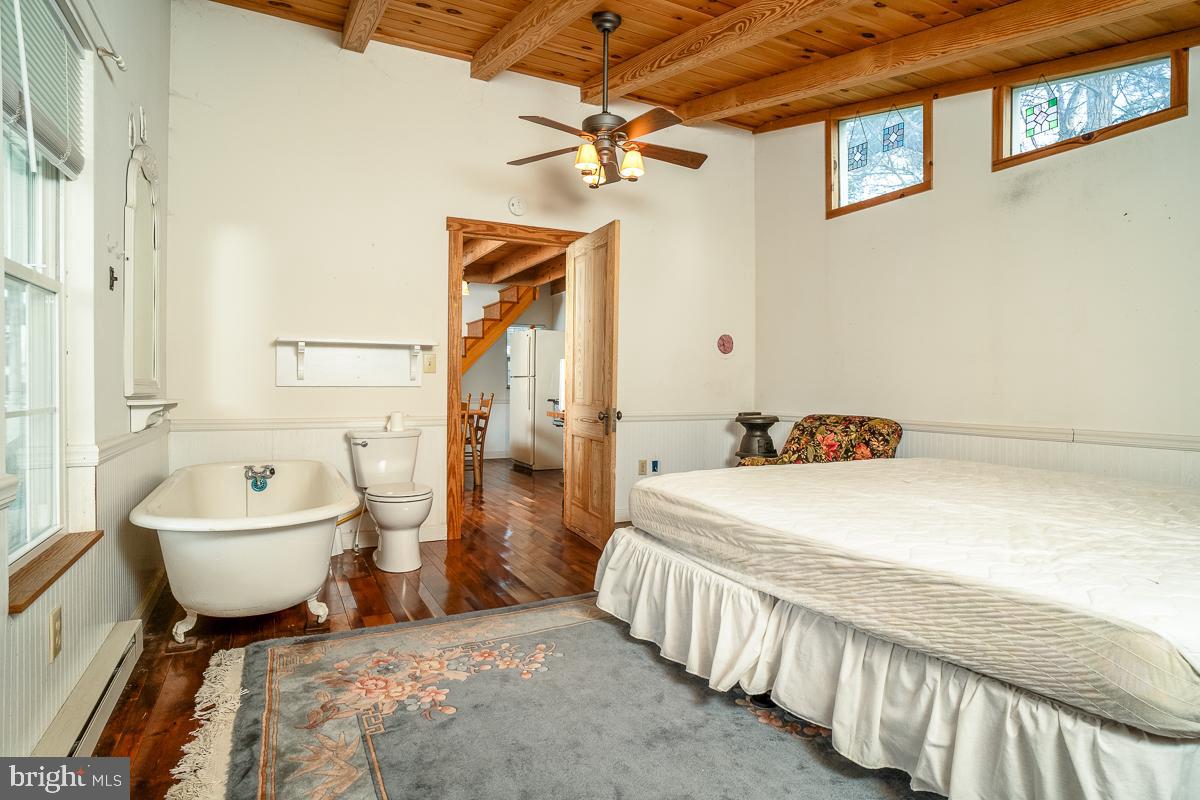 187 HOUFF, WEYERS CAVE, Virginia 24486, 5 Bedrooms Bedrooms, 18 Rooms Rooms,3 BathroomsBathrooms,Residential,For sale,187 HOUFF,VAAG2002738 MLS # VAAG2002738