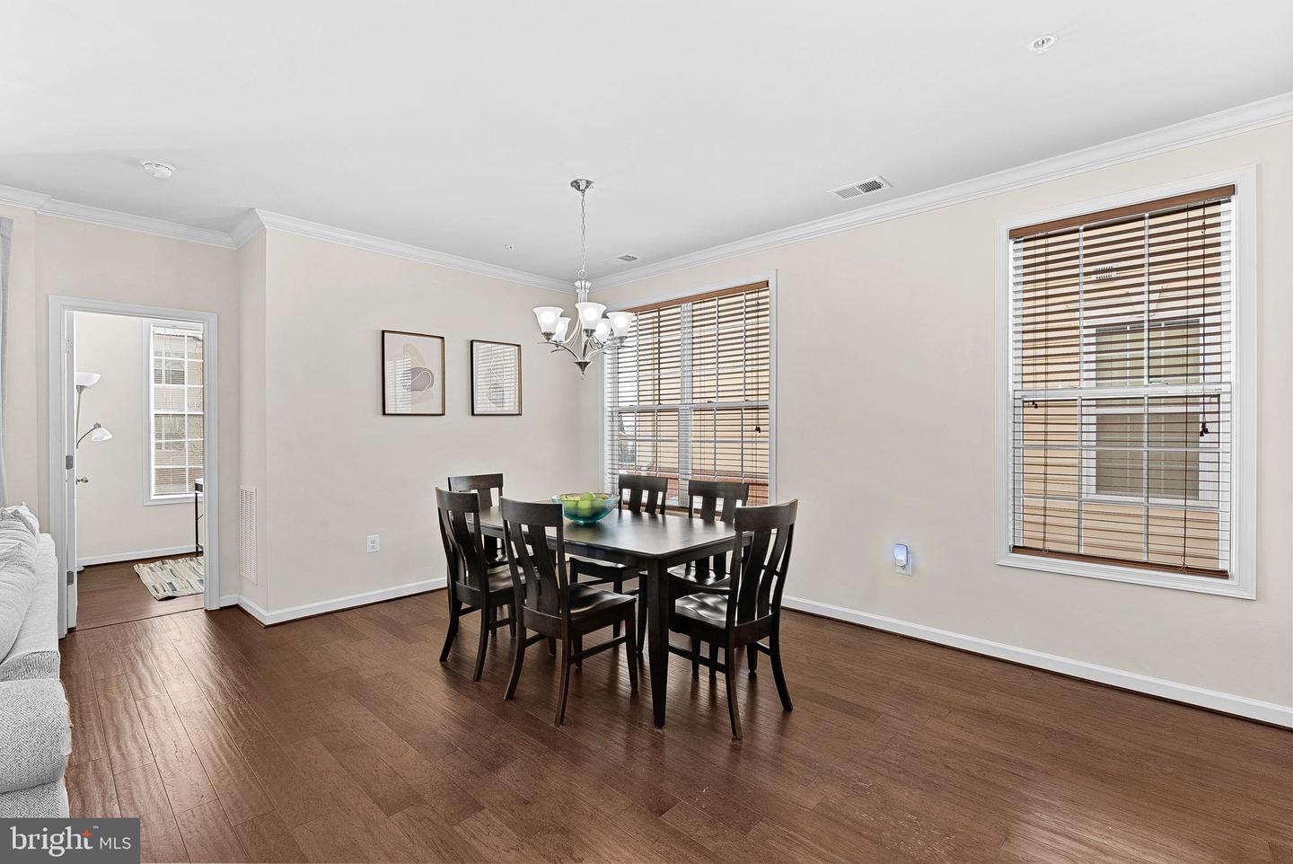 23305 MILLTOWN KNOLL SQ #113, ASHBURN, Virginia 20148, 2 Bedrooms Bedrooms, ,2 BathroomsBathrooms,Residential,For sale,23305 MILLTOWN KNOLL SQ #113,VALO2115204 MLS # VALO2115204