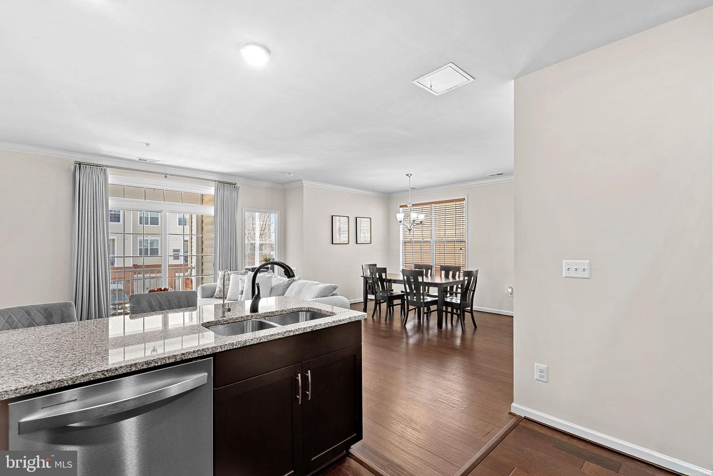 23305 MILLTOWN KNOLL SQ #113, ASHBURN, Virginia 20148, 2 Bedrooms Bedrooms, ,2 BathroomsBathrooms,Residential,For sale,23305 MILLTOWN KNOLL SQ #113,VALO2115204 MLS # VALO2115204