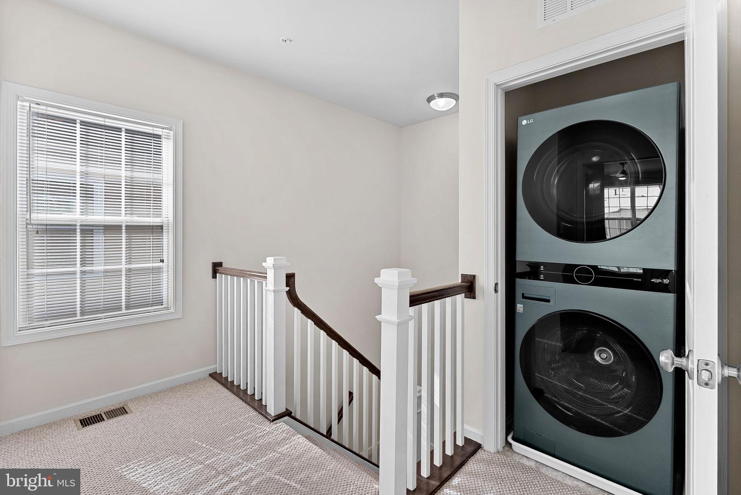 23305 MILLTOWN KNOLL SQ #113, ASHBURN, Virginia 20148, 2 Bedrooms Bedrooms, ,2 BathroomsBathrooms,Residential,For sale,23305 MILLTOWN KNOLL SQ #113,VALO2115204 MLS # VALO2115204