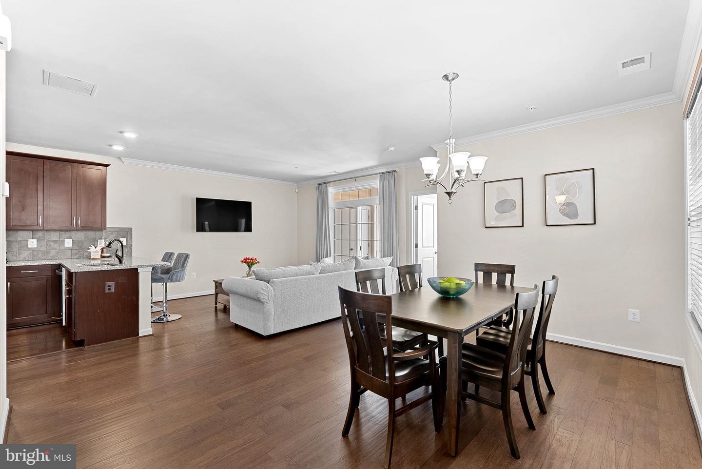 23305 MILLTOWN KNOLL SQ #113, ASHBURN, Virginia 20148, 2 Bedrooms Bedrooms, ,2 BathroomsBathrooms,Residential,For sale,23305 MILLTOWN KNOLL SQ #113,VALO2115204 MLS # VALO2115204