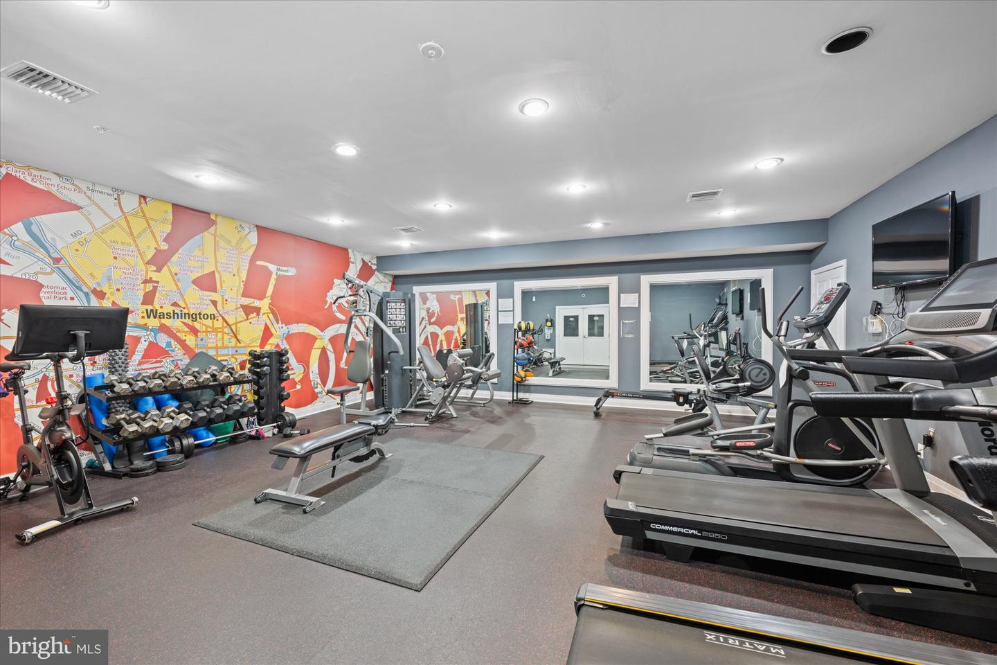 2004 11TH ST NW #222, WASHINGTON, District Of Columbia 20001, 2 Bedrooms Bedrooms, ,2 BathroomsBathrooms,Residential,For sale,2004 11TH ST NW #222,DCDC2244588 MLS # DCDC2244588