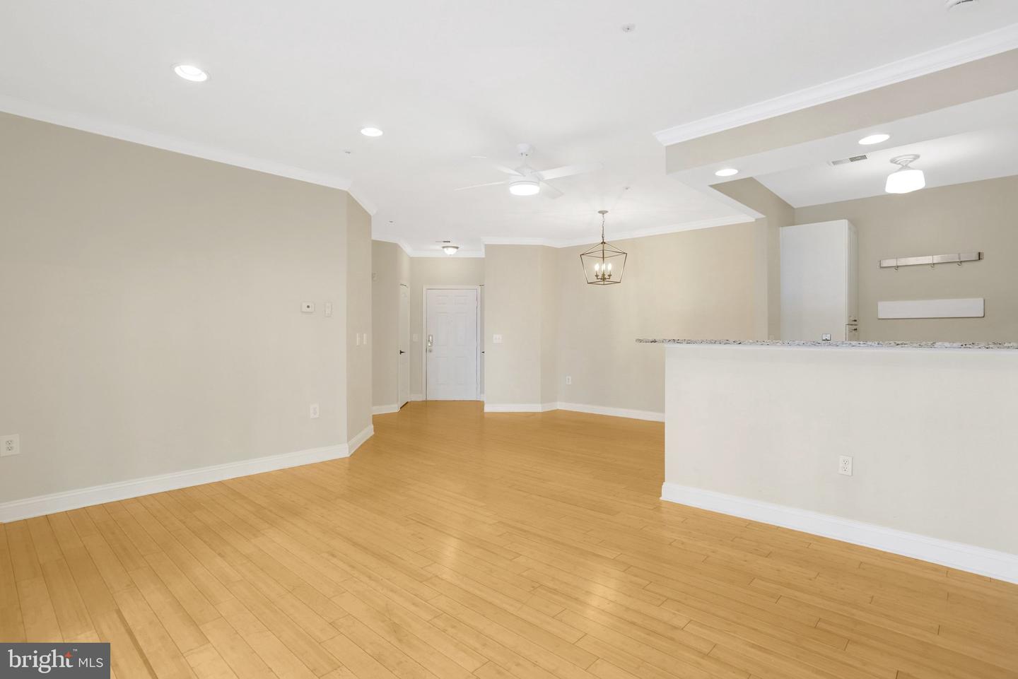 7709 HAYNES POINT WAY #C, ALEXANDRIA, Virginia 22315, 2 Bedrooms Bedrooms, ,2 BathroomsBathrooms,Residential,For sale,7709 HAYNES POINT WAY #C,VAFX2288930 MLS # VAFX2288930