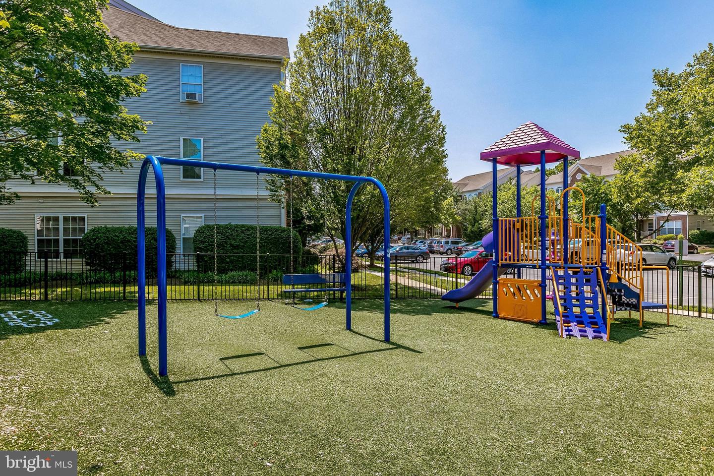 7709 HAYNES POINT WAY #C, ALEXANDRIA, Virginia 22315, 2 Bedrooms Bedrooms, ,2 BathroomsBathrooms,Residential,For sale,7709 HAYNES POINT WAY #C,VAFX2288930 MLS # VAFX2288930