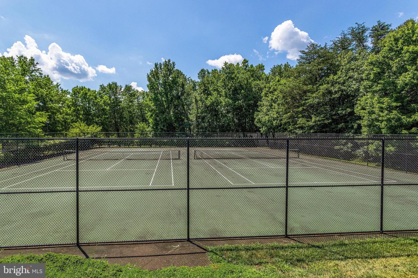 7709 HAYNES POINT WAY #C, ALEXANDRIA, Virginia 22315, 2 Bedrooms Bedrooms, ,2 BathroomsBathrooms,Residential,For sale,7709 HAYNES POINT WAY #C,VAFX2288930 MLS # VAFX2288930