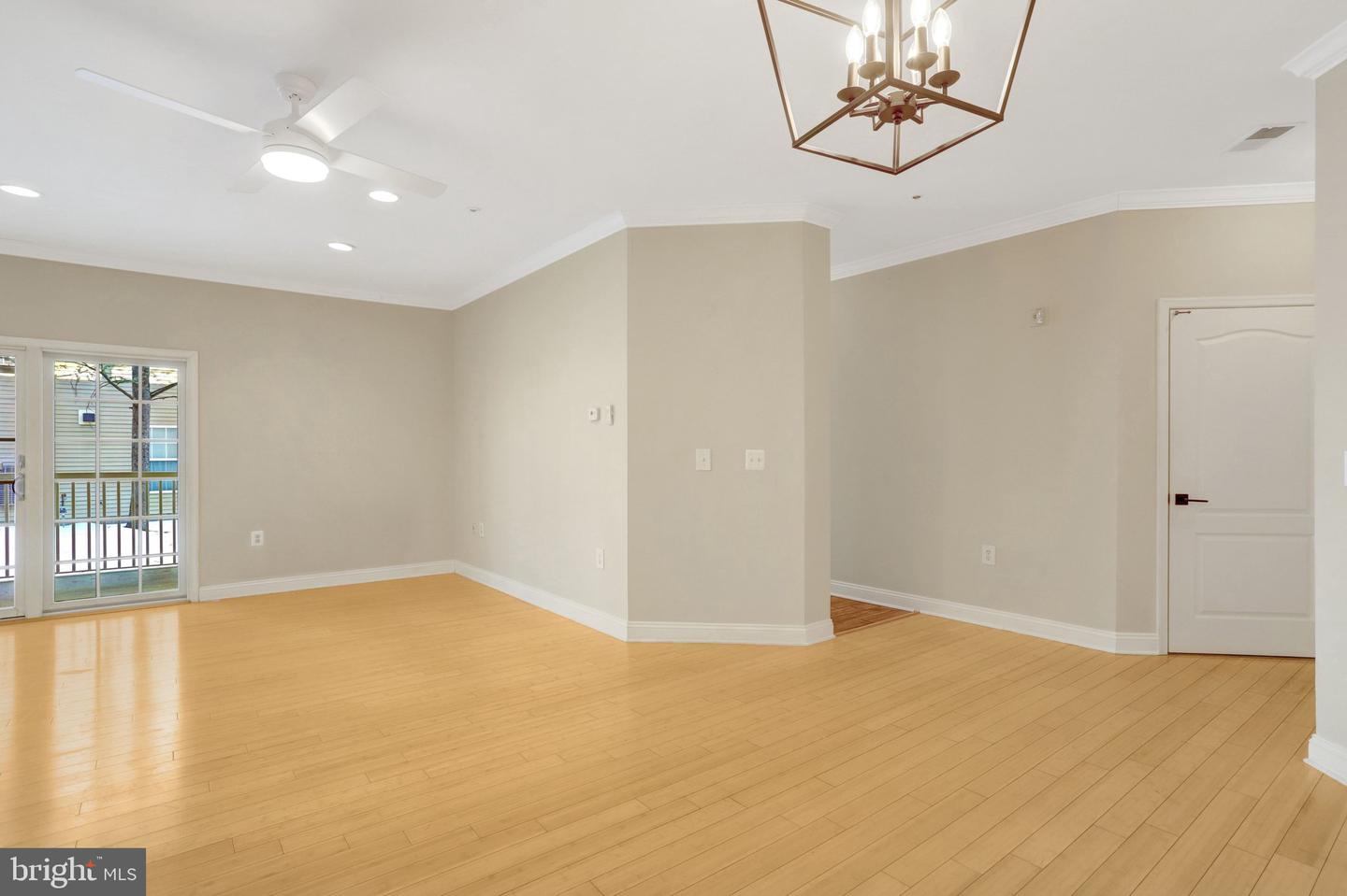 7709 HAYNES POINT WAY #C, ALEXANDRIA, Virginia 22315, 2 Bedrooms Bedrooms, ,2 BathroomsBathrooms,Residential,For sale,7709 HAYNES POINT WAY #C,VAFX2288930 MLS # VAFX2288930