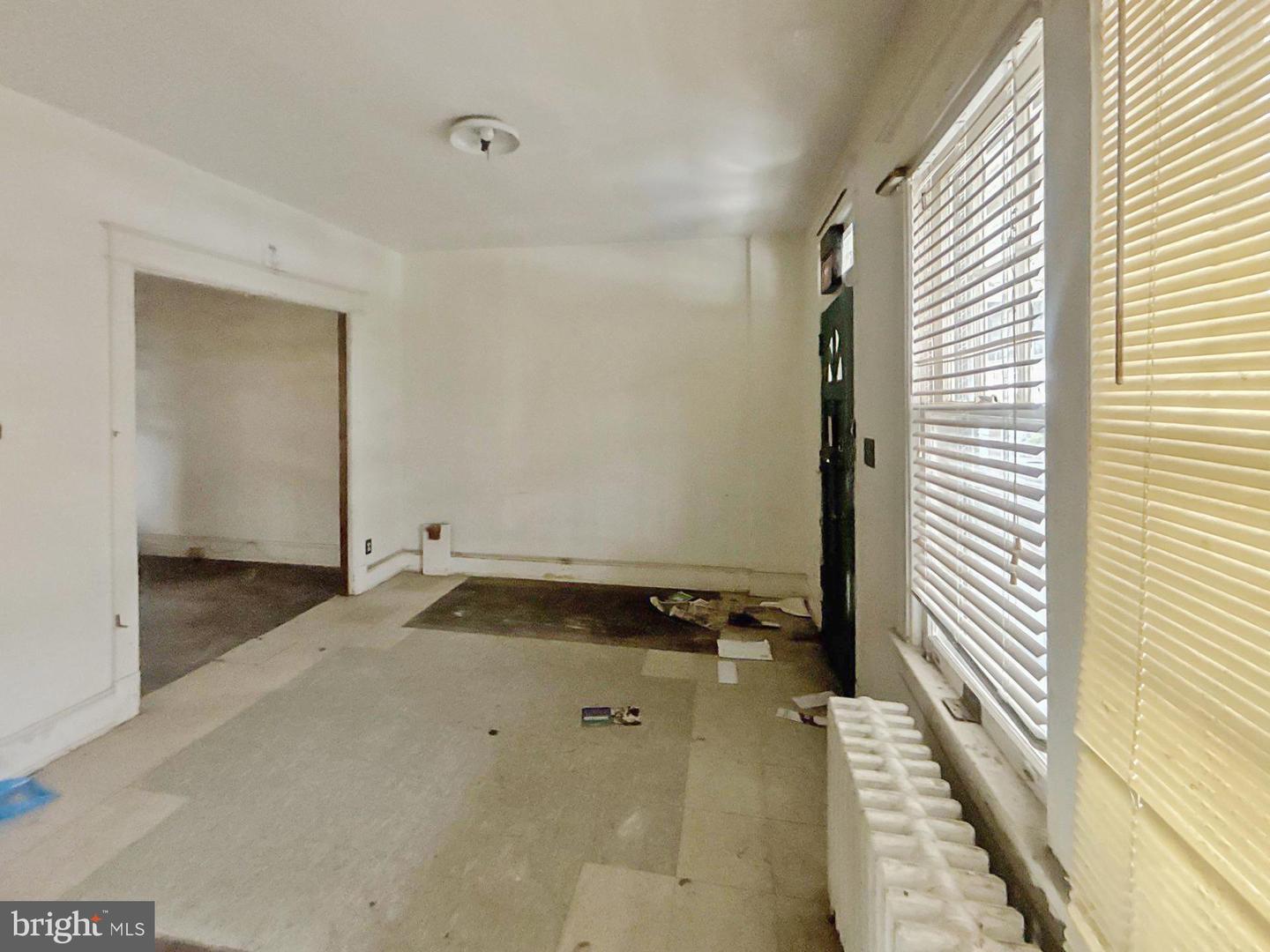 1469 RIDGE PL SE, WASHINGTON, District Of Columbia 20020, 2 Bedrooms Bedrooms, ,1 BathroomBathrooms,Residential,For sale,1469 RIDGE PL SE,DCDC2244484 MLS # DCDC2244484