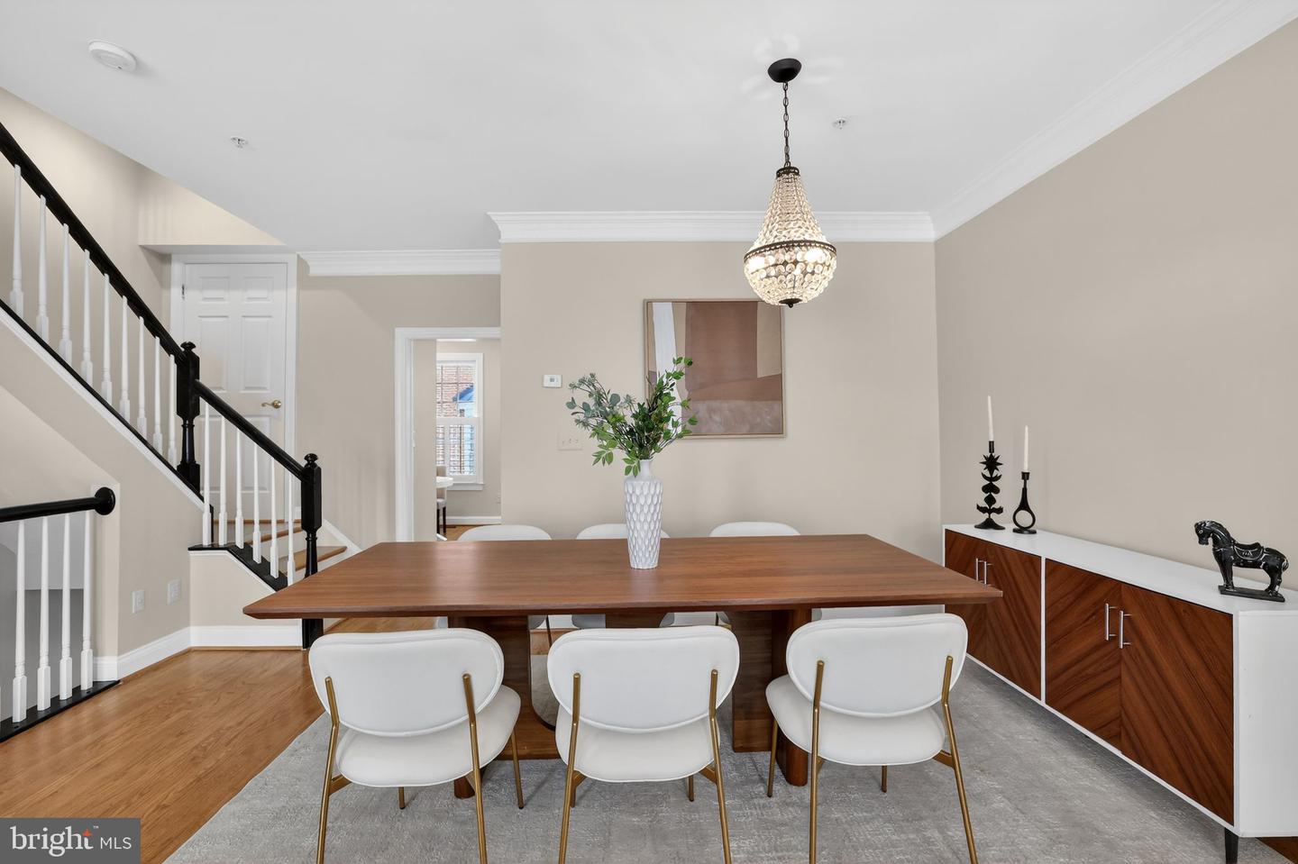 1220 ROUNDHOUSE LN, ALEXANDRIA, Virginia 22314, 4 Bedrooms Bedrooms, ,3 BathroomsBathrooms,Residential,For sale,1220 ROUNDHOUSE LN,VAAX2053764 MLS # VAAX2053764