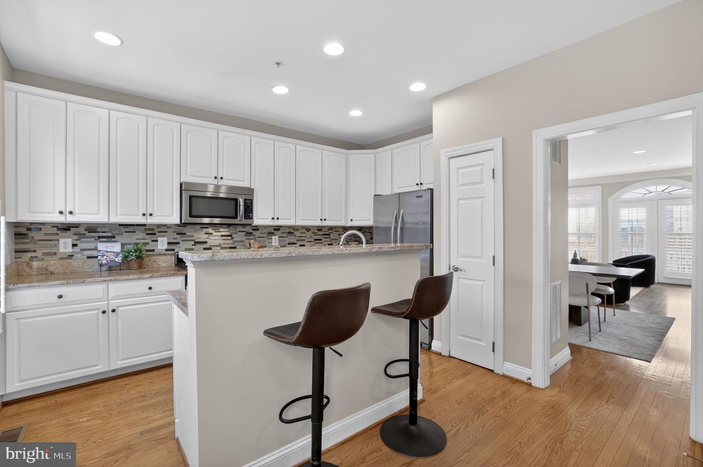 1220 ROUNDHOUSE LN, ALEXANDRIA, Virginia 22314, 4 Bedrooms Bedrooms, ,3 BathroomsBathrooms,Residential,For sale,1220 ROUNDHOUSE LN,VAAX2053764 MLS # VAAX2053764