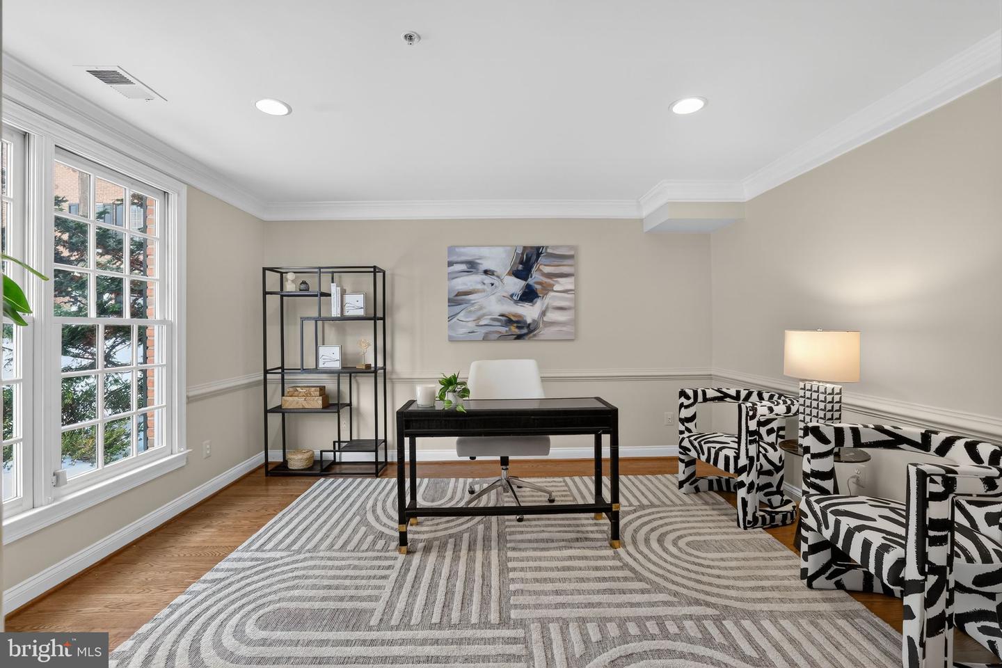 1220 ROUNDHOUSE LN, ALEXANDRIA, Virginia 22314, 4 Bedrooms Bedrooms, ,3 BathroomsBathrooms,Residential,For sale,1220 ROUNDHOUSE LN,VAAX2053764 MLS # VAAX2053764